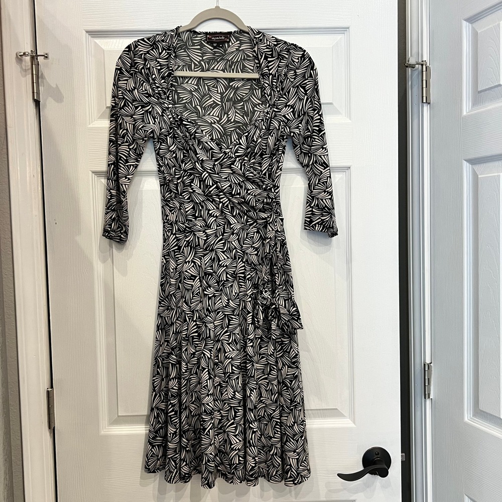 My Michelle Wrap Dress Polyester Jersey Abstract Fan Print Monochrome Retro M